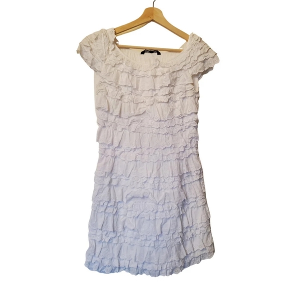 French Connection Dresses & Skirts - White ruffles mini dress